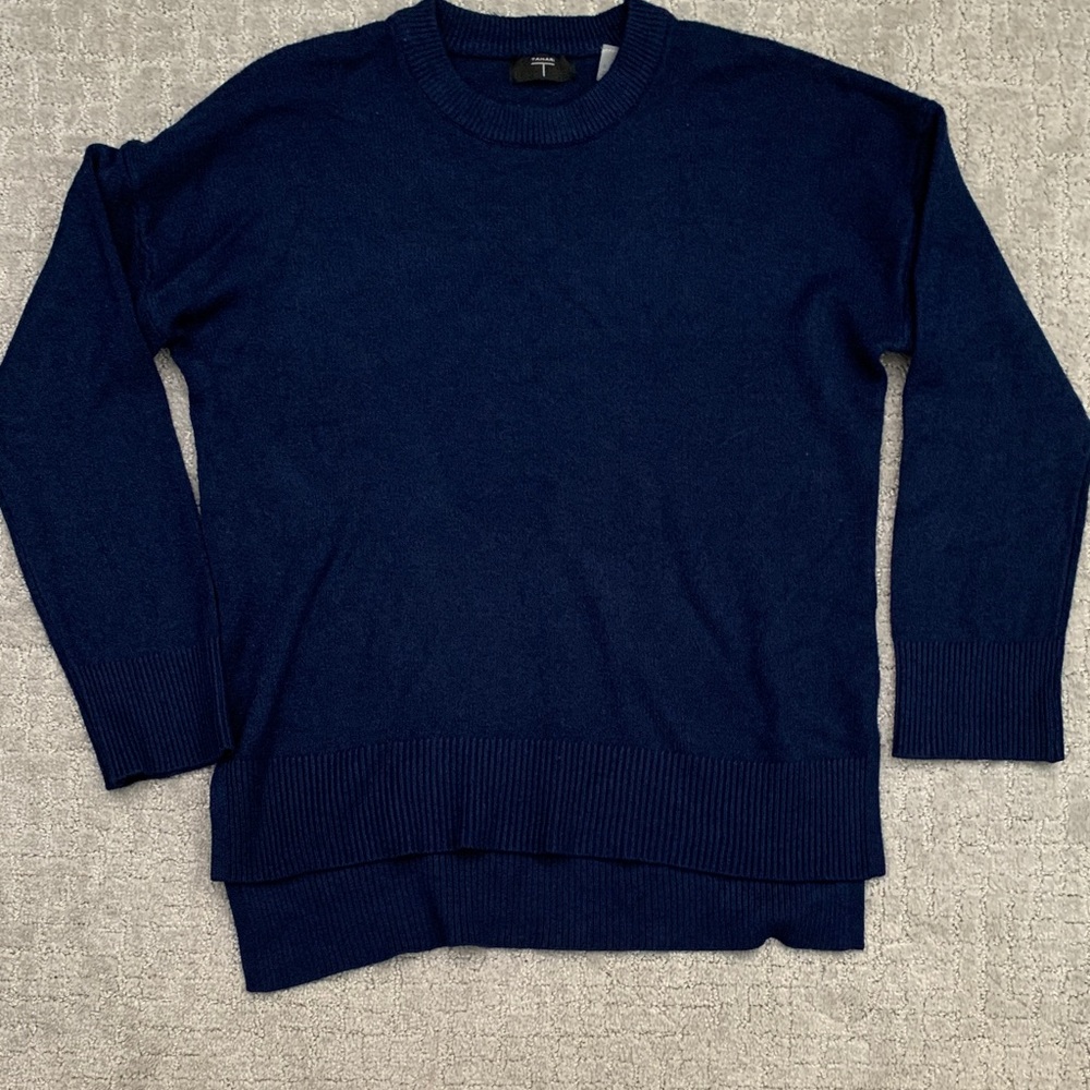 Tahari Deep Blue Crewneck Sweater